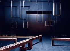 幕が下りたら､ゴミになる。舞台芸術が抱える「大量廃棄」という闇