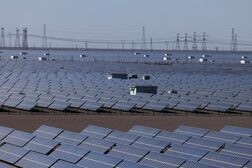 中国太陽光パネル輸出、アフリカ・東南アジア向け急増　値上げ懸念よそに