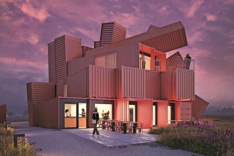 イギリス・エディンバラのマック1　CONTAINER CITY CONSTRUCTION LTD