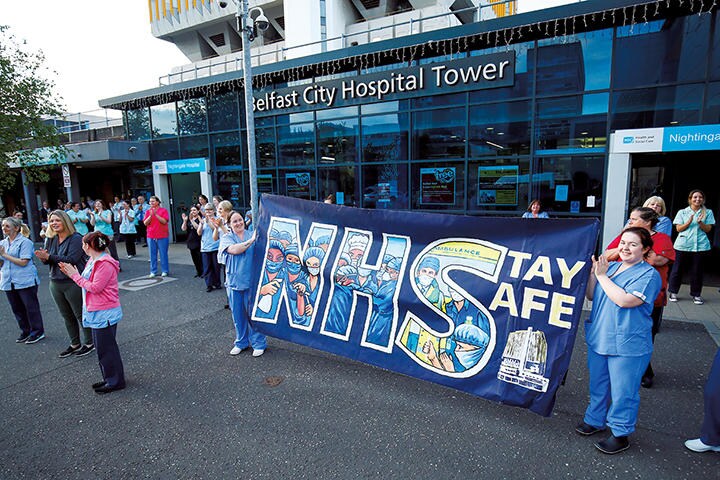 コロナ以降、NHSは不可侵の存在に　JASON CAIRNDUFF-REUTERS