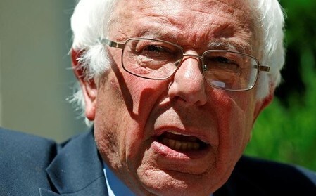 　６月１５日、米大統領選の民主党候補指名争いを継続しているバーニー・サンダース上院議員（＝写真）は、１６日に全米の支持者に向けてビデオ演説を予定している。１４日ワシントンＤＣで撮影（２０１６年　ロイター／Kevin Lamarque)