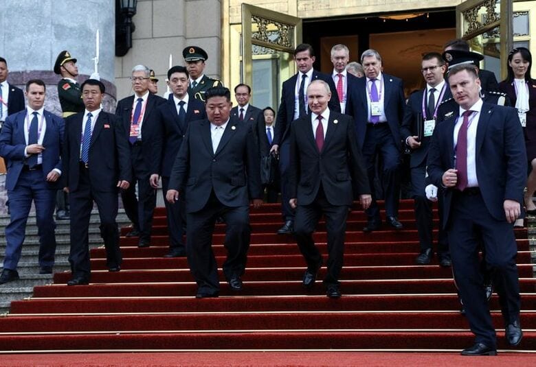 2025年9月、中国・北京で会談するロシアのプーチン大統領と北朝鮮の金正恩朝鮮労働党総書記。 Sputnik/Alexander Kazakov
