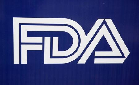 米食品医薬品局（ＦＤＡ）は１日、新型コロナウイルスの流行に伴い、マラリア治療薬であるヒドロキシクロロキンとリン酸クロロキンへの需要が高まっており、不足状態にあると明らかにした。メリーランド州シルバースプリングのＦＤＡ施設で２００９年１１月撮影（２０１９年　ロイター/JASON REED）
