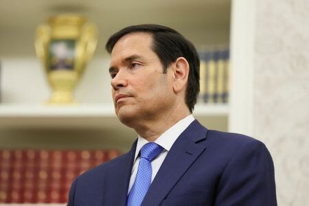 トランプ大統領は１３日、ルビオ米国務長官が１５日にトルコで開催される予定のウクライナとロシアの協議に出席すると述べた。７日撮影（２０２５年　ロイター/Leah Millis）