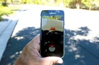 「ポケモンGO現象」がさらに拡大：鬱が改善との声多数。検索数でポルノ超えも