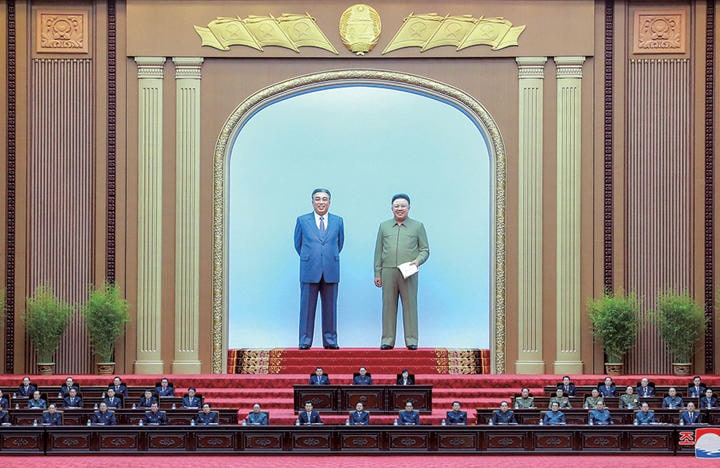 19年ぶりに2日間開催されるなど変化が目立った最高人民会議　KCNA-REUTERS