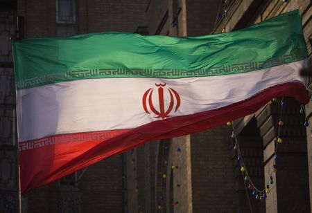 ６月１日、米国とフランス、英国、ドイツの欧米４カ国が国際原子力機関（ＩＡＥＡ）理事会に対し、イランの未申告施設でウランの痕跡が検知された問題を巡り、イランへの非難決議を要請していることが分かった。写真は２００９年１１月、テヘランで撮影（２０２２年　ロイター／Morteza Nikoubazl）