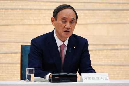 　４月１３日　菅義偉首相は東京電力福島第１原子力発電所で増え続けるトリチウムなど放射性物質を含む処理水の海洋放出を決めたことを受けて記者団の質問に応じ、処理水は放射性物質の濃度が十分低いため、安倍晋三前首相が同原発について「アンダーコントロール（制御下にある）」と発言したことと「矛盾しない」と述べた。写真は４月９日撮影（２０２１年　代表撮影）