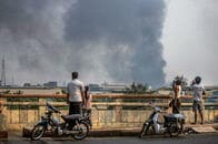 国軍につくか市民につくか......ミャンマーが中国に迫る二者択一