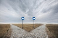 自己実現か社会貢献か、物質主義か非物質主義か──古い「転職」観は捨てよ