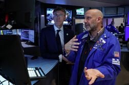 米国株式市場＝急落、ナスダックは6月以来の下落率　ＡＩ投資に懸念