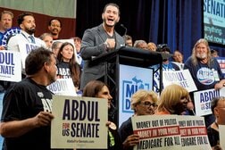 「反ワクチン」が、中間選挙を左右する決め手に…トランプ支持層の切り崩しを狙う民主党候補