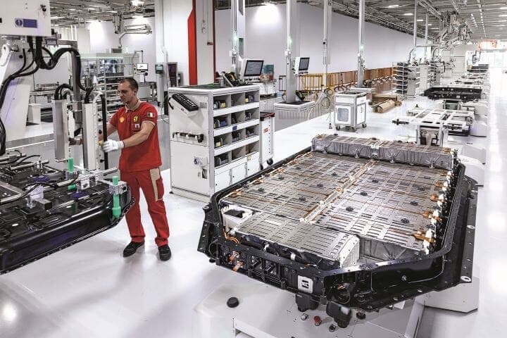 エレットリカを構成する部品は自社でコントロール