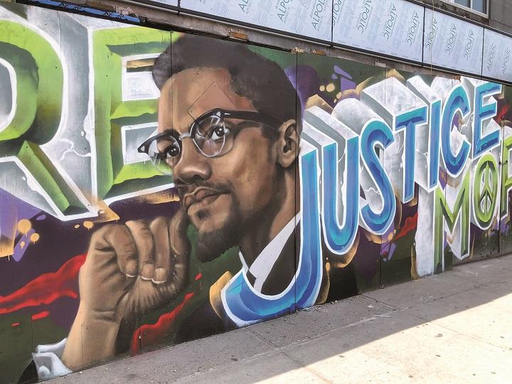 ブルックリンで見掛けた「正義」への訴え　SENRI OE