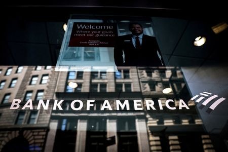 米金融大手バンク・オブ・アメリカ（ＢｏｆＡ）が１６日に発表した第２・四半期（６月３０日まで）決算は減益となったが、アナリスト予想を上回った。２０２３年７月撮影（２０２４年　ロイター/Brendan McDermid）