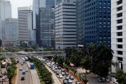 インドネシア議会、27年予算案可決　財政赤字対ＧＤＰ比2.40％想定