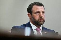 米国の一時保護資格移民、永住権取得か母国に帰還すべき＝国土安全保障省長官