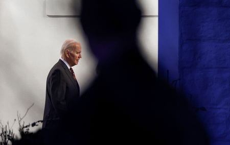 　バイデン米大統領は１月３０日、与党民主党の支持層が多いメリーランド州のボルティモアを訪問し、１５０年の歴史を持つトンネルの改修計画をアピールした。２７日、ホワイトハウスで撮影（２０２３年　ロイター/Evelyn Hockstein）