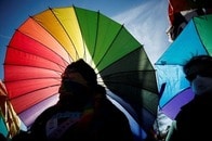 トランプ、多様性政策撤廃へ　性別は「男性と女性のみ」【トランプ2.0】