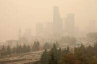 米オレゴン州で50万人が避難準備、数十人が行方不明に　山火事被害の拡大続く