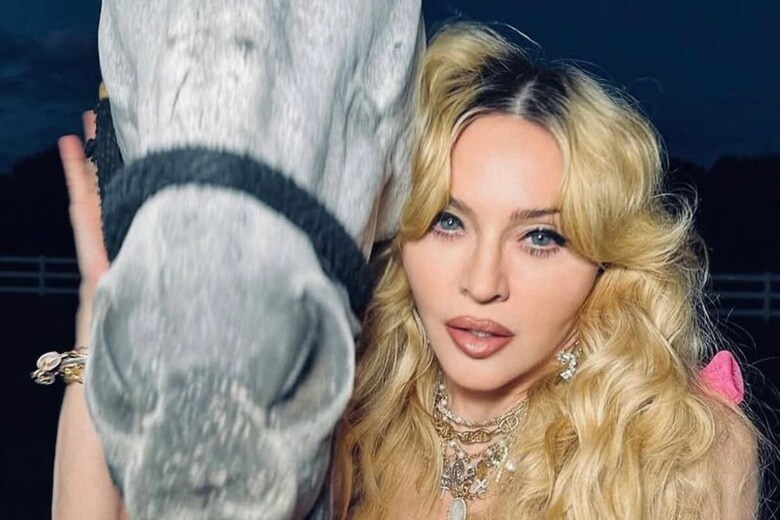 マドンナ　Madonna-Instagram