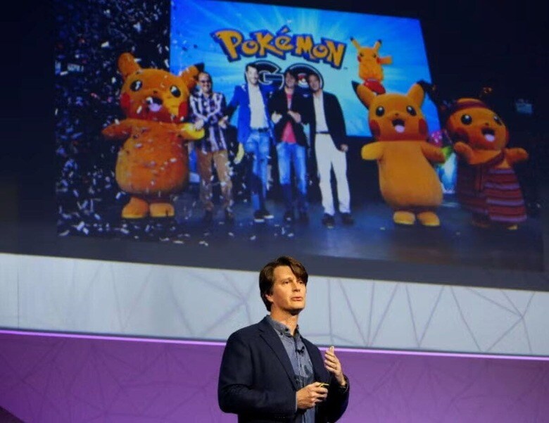 ３月１２日、位置情報ゲームアプリ「ポケモンＧＯ」の開発者として知られる米ナイアンティック・ラブズは、ゲーム事業をサウジアラビア資本のスコープリーに３５億ドルで売却すると発表した。写真はジョン・ハンケ氏。２０１７年２月、バルセロナで撮影（２０２５年　ロイター/Paul Hanna）