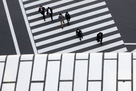 　野口悠紀雄・一橋大学名誉教授は、デジタル化が加速するポストコロナ時代には、日本が先進国グループから脱落する可能性があると指摘する。写真は２０１６年２月、都内で撮影（２０２１年　ロイター／Thomas Peter）