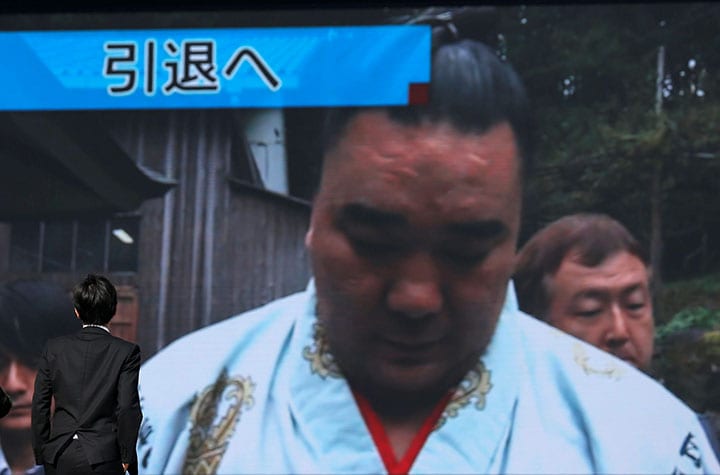 貴ノ岩への暴行事件で日馬富士は引退に追い込まれた　Toru Hanai-REUTERS