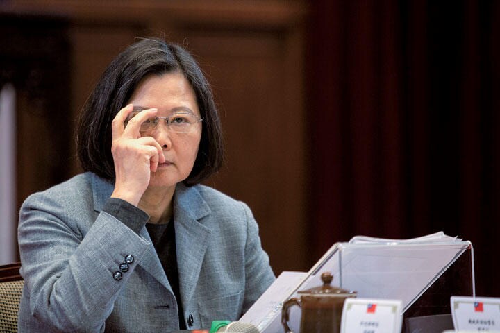 蔡が台湾総統に就任して以降、中国との関係に緊張が高まっている　ASHLEY PON-BLOOMBERG/GETTY IMAGES