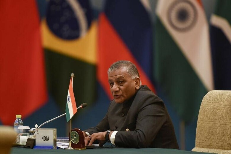 ５月１６日、インド外務省は、北朝鮮と政治や地域を巡る問題を協議するため、外務副大臣をほぼ２０年ぶりに同国に派遣したと発表した。写真はＢＲＩＣＳ外相会談に参加するインドのシン外務副大臣。昨年６月に北京で代表撮影（２０１８年　ロイター）