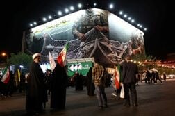米軍、イランのゲシュム港などを攻撃　イランは停戦違反と非難