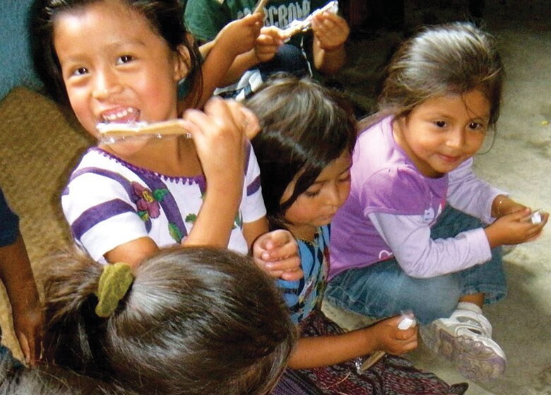 &copy; Smile Squared/Stephanie Bosch（『WOMEN EMPOWERMENT 100』より）