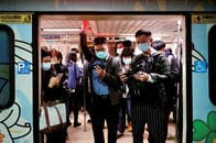 コロナ封じ込め「デジタル監視」を台湾人が受け入れる理由