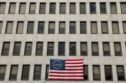 米銀行規制当局、不適切な業務慣行を正式定義　規則最終決定