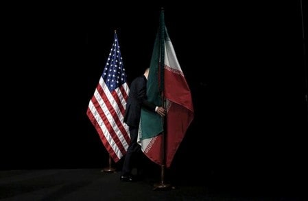 　５月８日、トランプ米大統領は、イランと欧米など６カ国が２０１５年に締結した核合意から離脱し、対イラン経済制裁を再開すると発表。写真はウィーンで２０１５年撮影（２０１８年　ロイター/Carlos Barria）