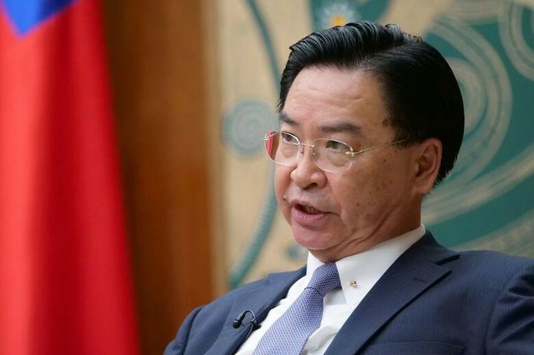 台湾の呉ショウ燮外交部長(外相)は、同日から開催される世界保健機関(WHO)の年次総会に招待されていないことを明らかにした。中国からの圧力がかかったためという。写真は昨年11月撮影(2020年　ロイター/FABIAN HAMACHER)