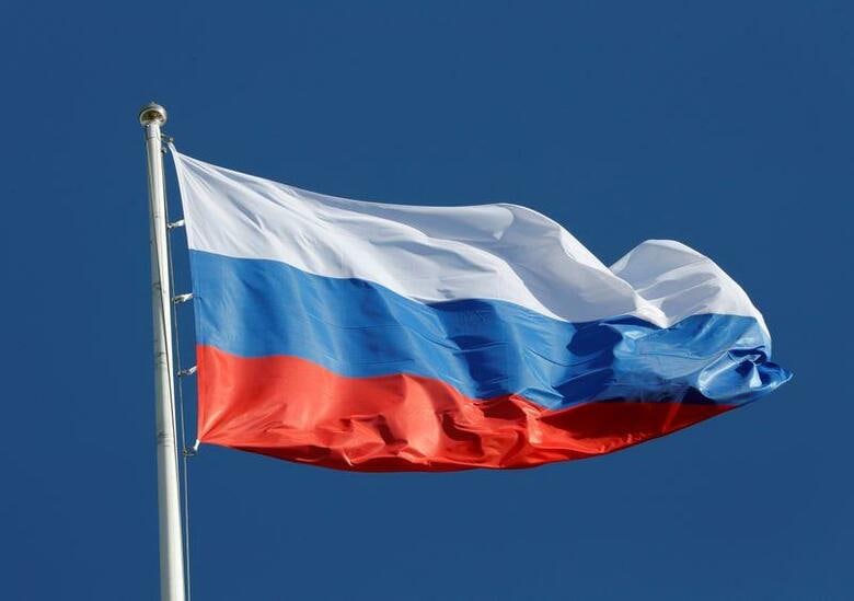 ロシアは27日、ロシア極東の軍事力に関する機密情報を入手しようとした日本のジャーナリストを先月、国外追放したと発表した。ロシア通信（RIA）が報じた。サンクトペテルブルクで2018年5月撮影（2020年　ロイター/GRIGORY DUKOR）