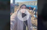 ウクライナ脱出の20歳女性、「最悪の旅」がTikTokで話題に　プーチンに皮肉も