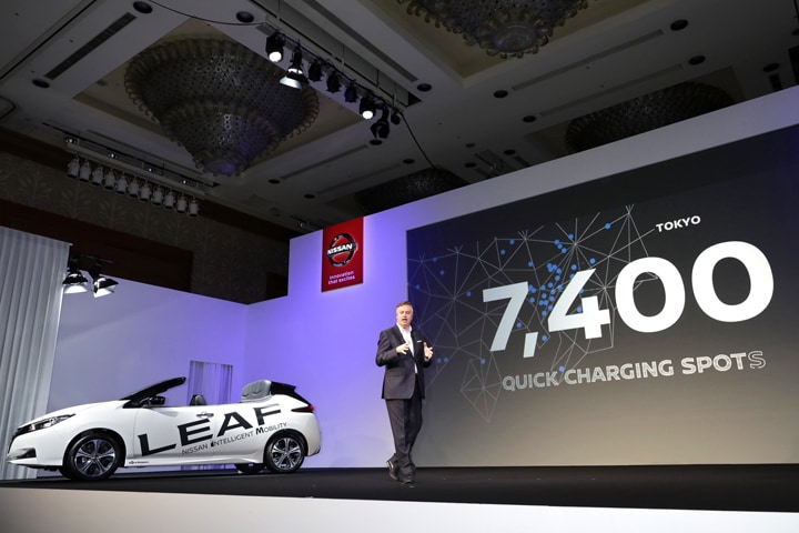 nissanleafTU180626-2.jpg