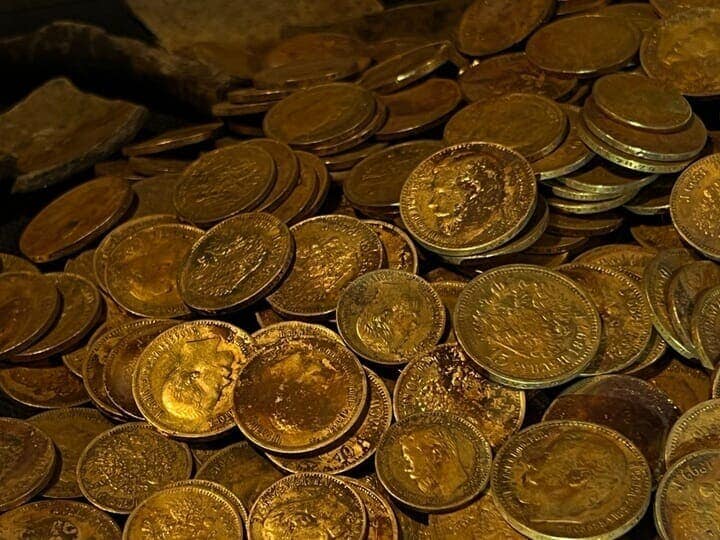 発見された金貨