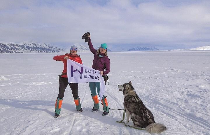 世界から完全に隔離された生活を続けたソルビーとストロームと犬　COURTESY OF HEARTS IN THE ICE