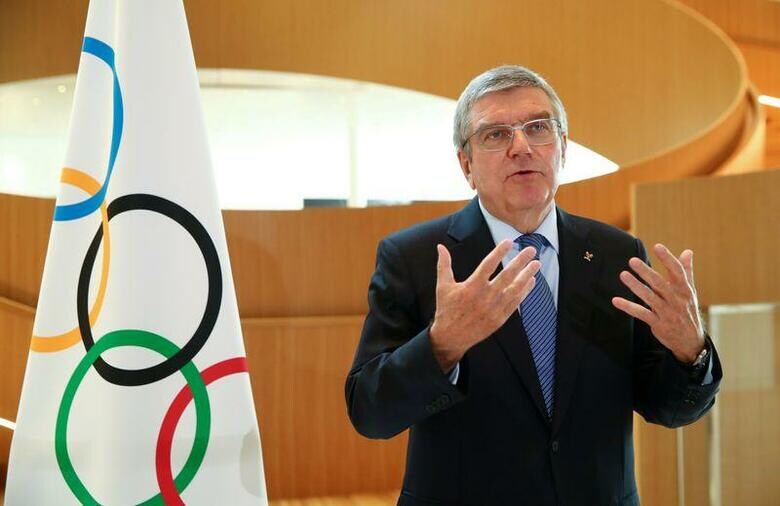 国際オリンピック委員会(IOC)のバッハ会長(写真)は、新型コロナウイルスの感染拡大を受けて開催が1年延期された東京五輪について、2021年に開催できなければ中止せざるを得ないとの見方を示した。写真はスイスのローザンヌで3月撮影(2020年　ロイター/Denis Balibouse)