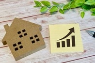 東京都心部の約2割の世帯で家賃支出が手取り収入の半分を超えている