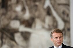 仏大統領、Ｇ７首脳と原油・石油製品市場での対応協議へ