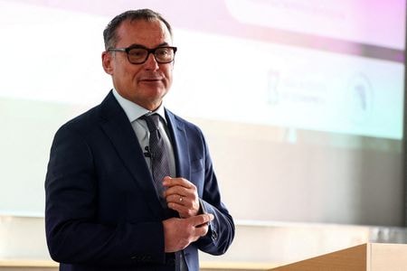 欧州中央銀行（ＥＣＢ）理事会メンバーのナーゲル独連銀総裁は２４日、トランプ米政権が掲げる関税措置は、ユーロ圏最大の経済国であるドイツの経済成長に「重大な」リスクをもたらすと述べた。３月撮影（２０２５年　ロイター/Liesa Johannssen/File Photo）