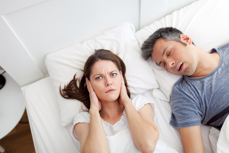 自分では気付かないうちに家族に迷惑をかけている場合も　ANABGD/ISTOCK