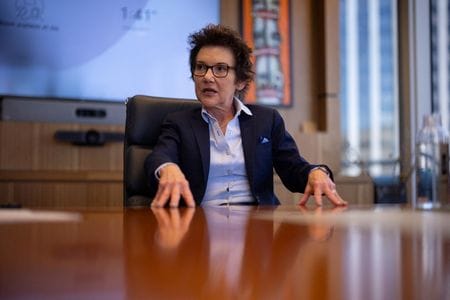 米サンフランシスコ地区連銀のデイリー総裁。カリフォルニア州サンフランシスコの連銀ビルで９日撮影。REUTERS/Carlos Barria