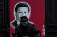 言論弾圧と忖度は人を殺す──習近平3回目のテレビ姿