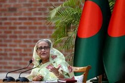 バングラデシュ前首相、12月帰国の意向改めて表明　インドで演説