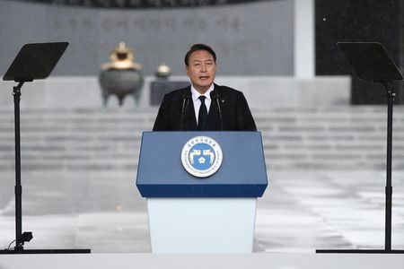 韓国の尹錫悦大統領は、国連安全保障理事会は北朝鮮のミサイルによる挑発に協調して対応すべきだと主張した。資料写真、６日、代表撮影（２０２２年　ロイター）